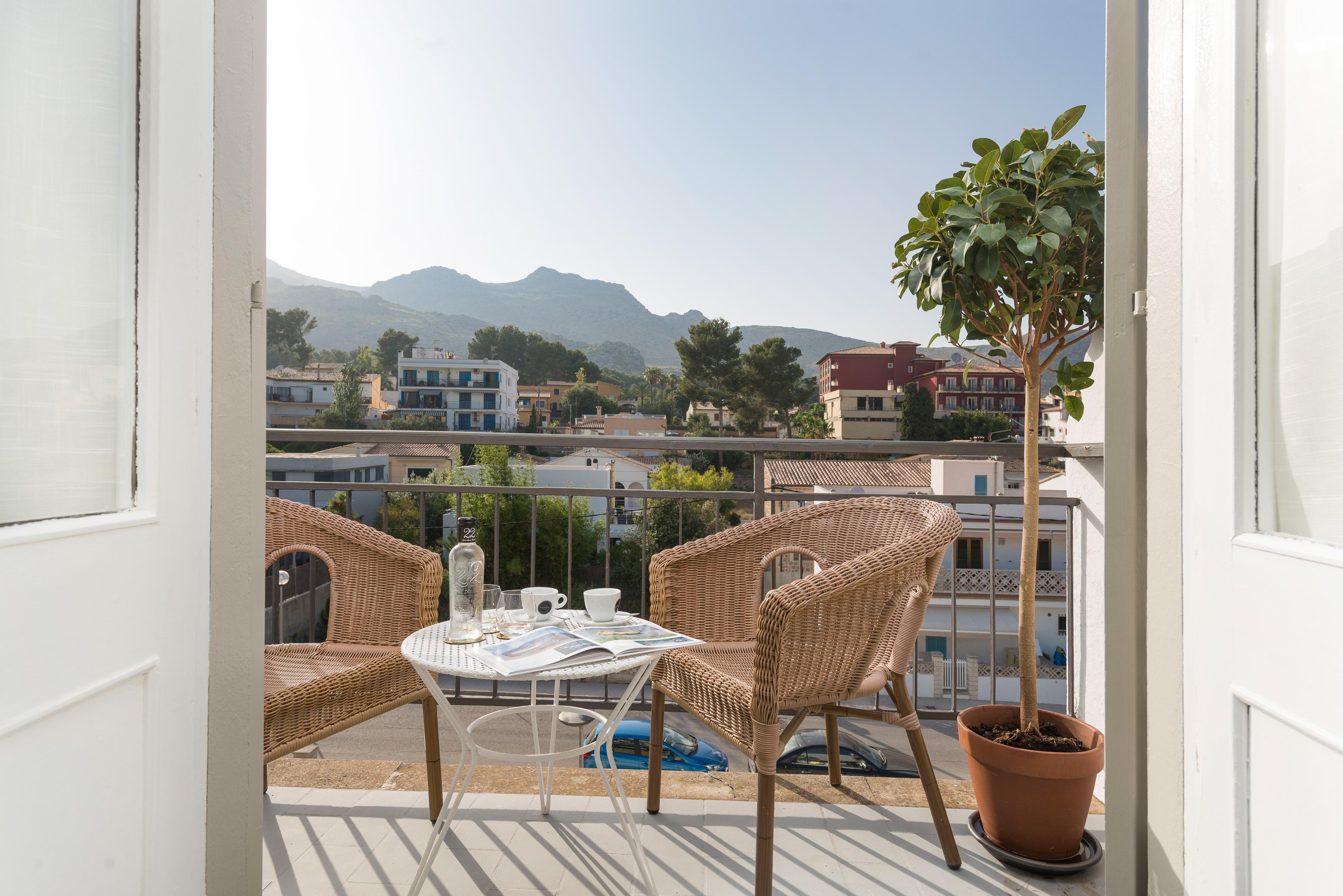 Boutique Hotel Oriola Cala de Sant Vicenc エクステリア 写真