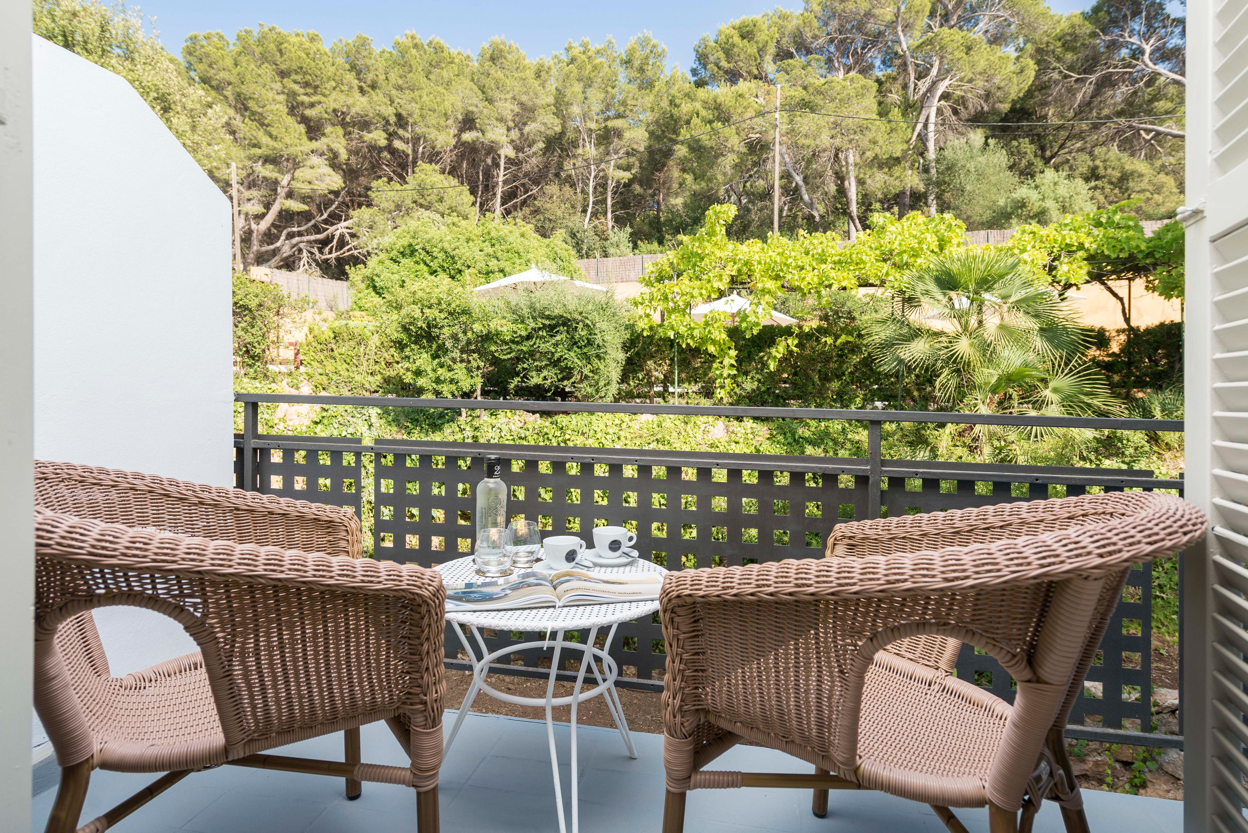 Boutique Hotel Oriola Cala de Sant Vicenc エクステリア 写真